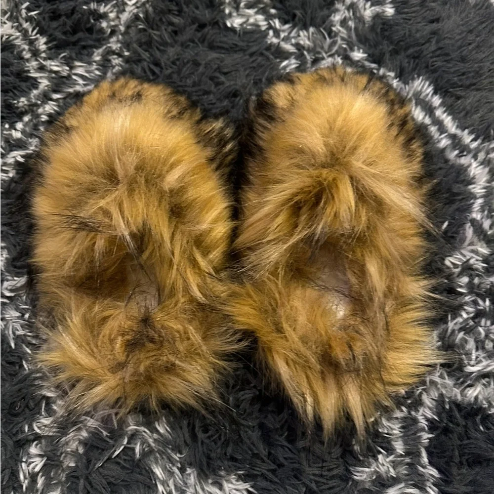 Brown & Black Faux Fur Slippers - Picture 2 of 3